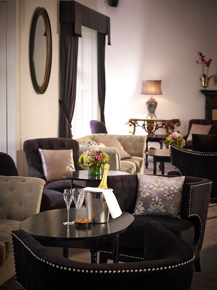 Paddocks House Hotell Newmarket  Exteriör bild