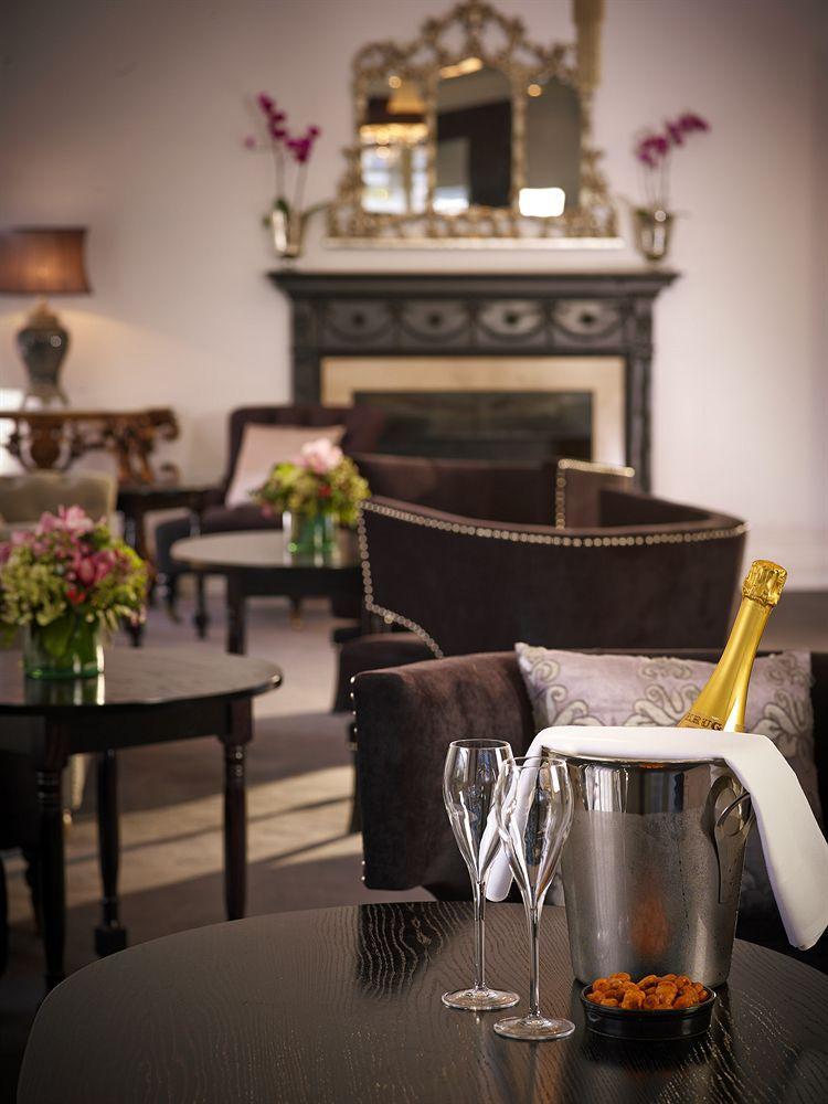 Paddocks House Hotell Newmarket  Exteriör bild