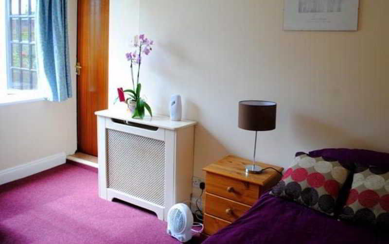 Paddocks House Hotell Newmarket  Exteriör bild